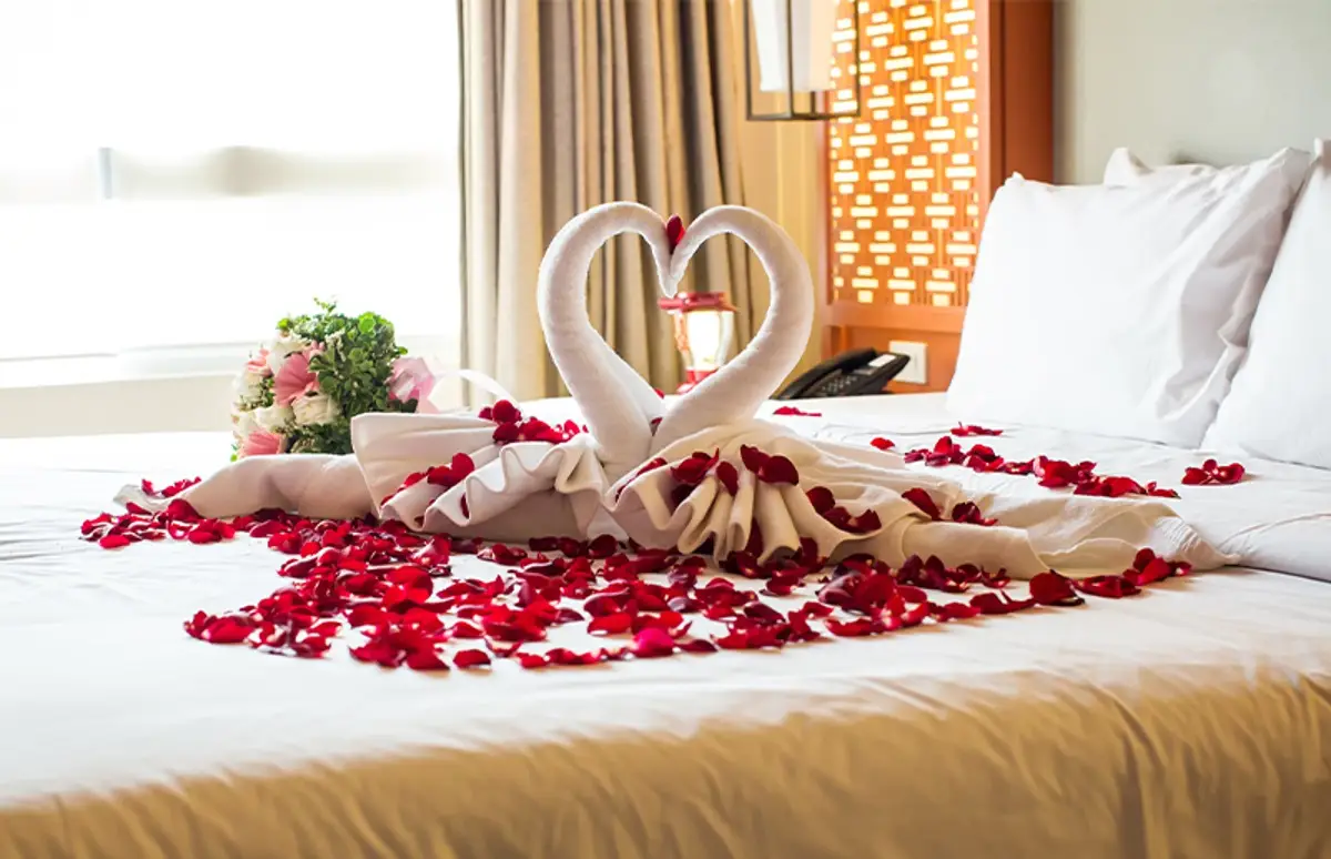 ماه عسل در کلبههای گیلان