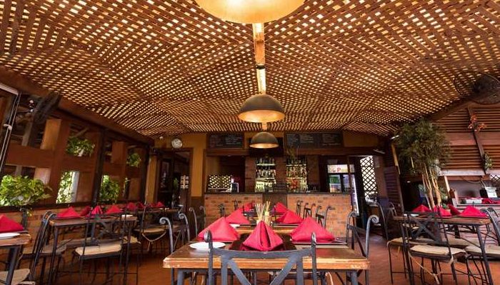 بهترین رستوران های قم بهترین رستوران های قم,رستوران بزرگ خادم,رستوران خانه تاریخی طباطبایی