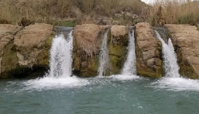 دیدنی های ایلام آبشار پلیه ایوان ایلام,جاذبه های گردشگری ایلام,دریاچه دوقلو سیاه گاو