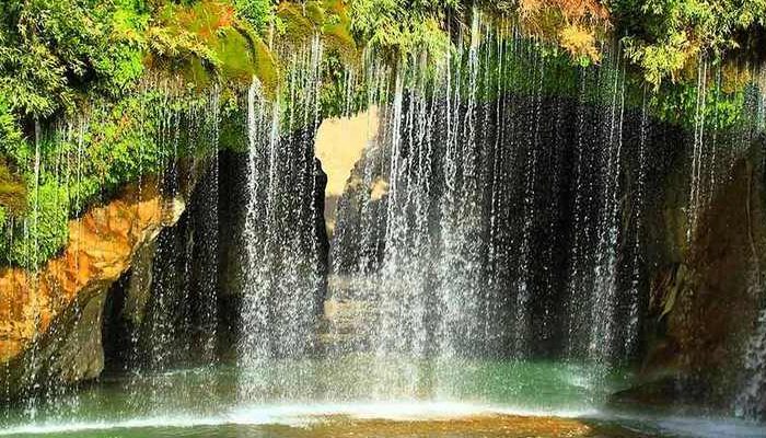 دیدنی های ایلام آبشار پلیه ایوان ایلام,جاذبه های گردشگری ایلام,دریاچه دوقلو سیاه گاو