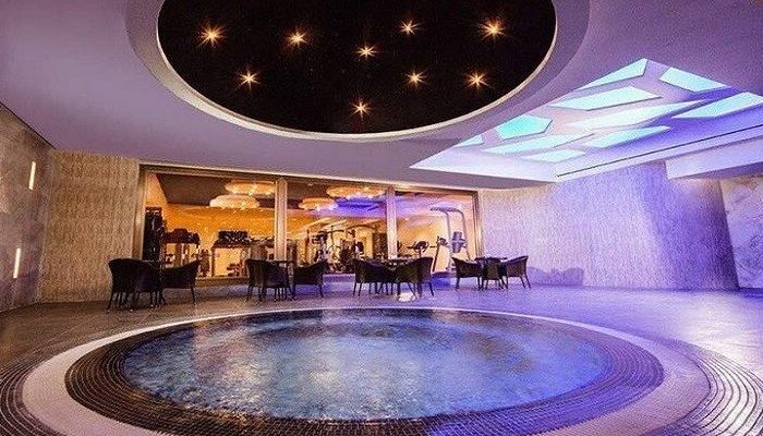 بهترین هتل های تهران اسپیناس,بهترین هتل های تهران,هتل پارسیان آزادی