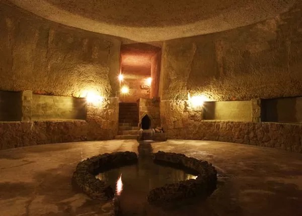 برنامه سفر به کیش راهنمای کامل ۳ تا ۷ روزه برای اولین سفر شما (۱۴۰۴) سفر ارزان به کیش,سفر به کیش,سفر خانوادگی به کیش