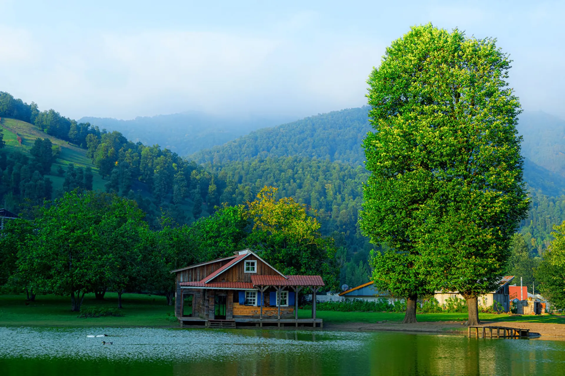 ماه عسل در کلبههای گیلان