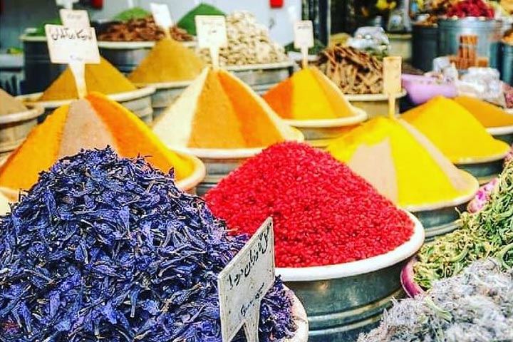 بهترین بازارهای محلی آبادان برای خرید سوغات ارزان