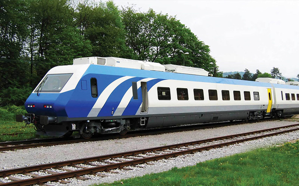 قطار سریعالسیر تهران - مشهد