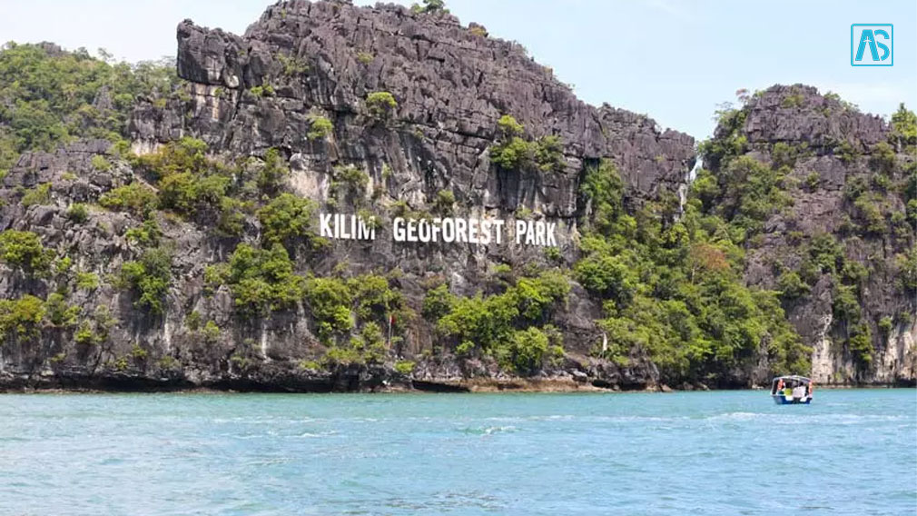 جزیره لنکاوی پارک تامان لاگندا,جاذبه های گردشگری مالزی,جزیره طلسمشدگان مالزی